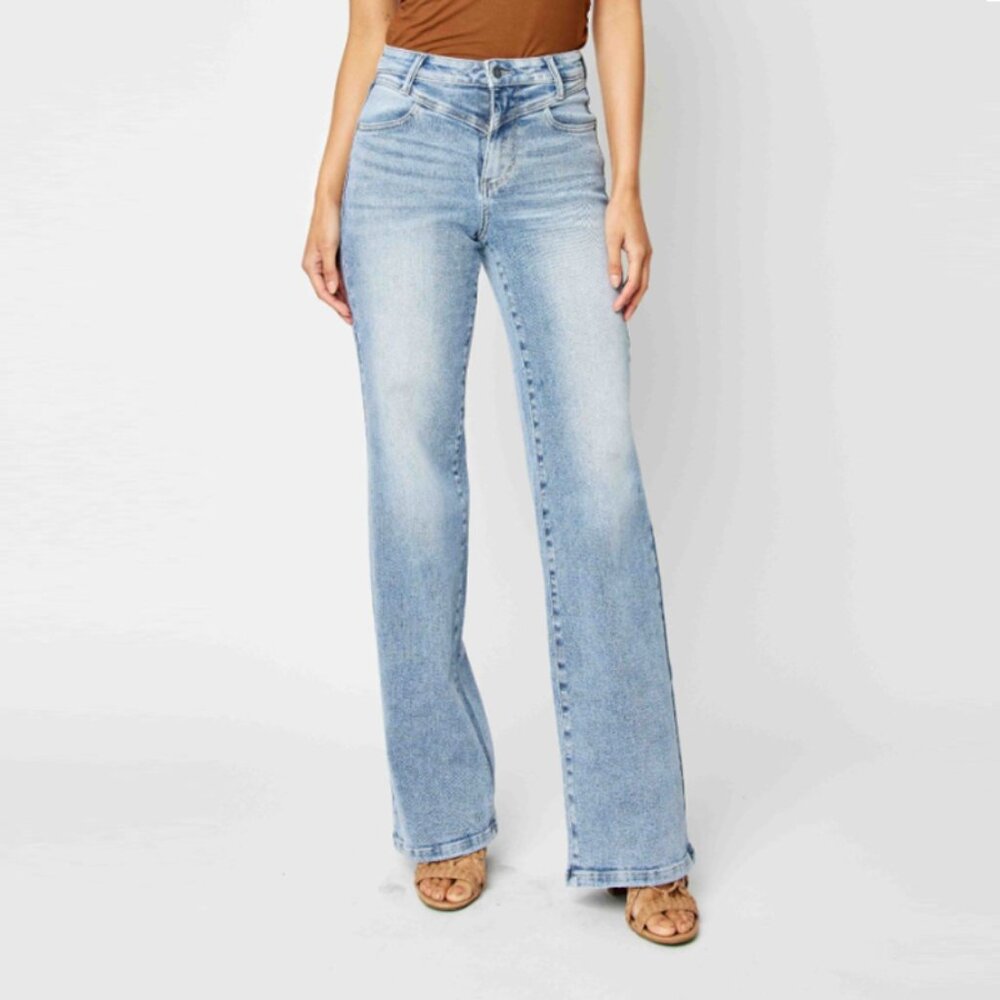Judy Blue Vintage Wash Straight Leg Jeans
